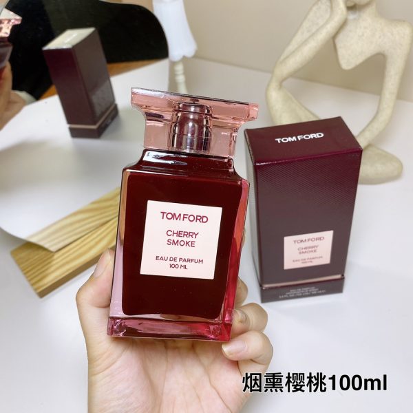 Tom Ford Cherry Smoke