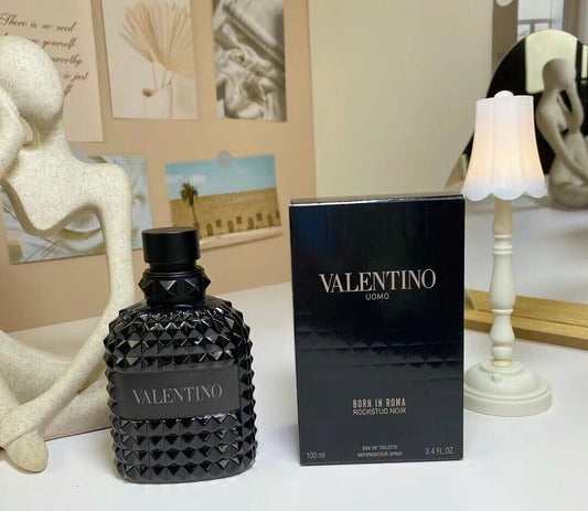 VALENTINO Born In Roma Rockstar Noir