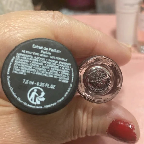 Dior Oud Ispahan ESPIRIT DE PARFUM