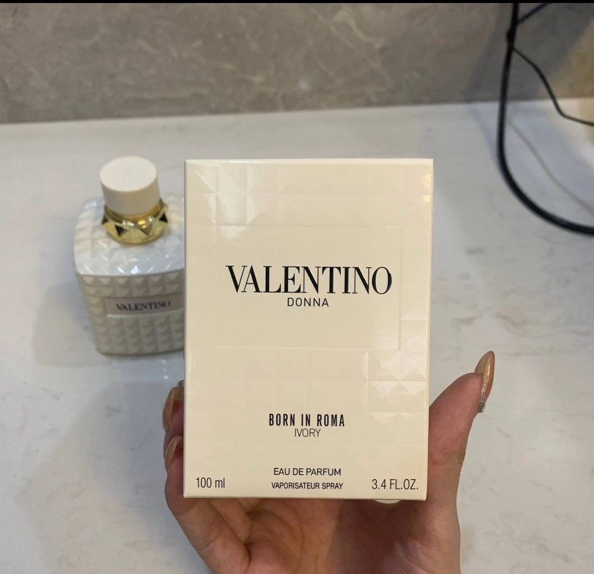 Valentino Donna Eau De Parfum 100ml